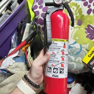 Kidde Multipurpose Home Fire Extinguisher, commonly Model KD82-110ABC or FA110G.